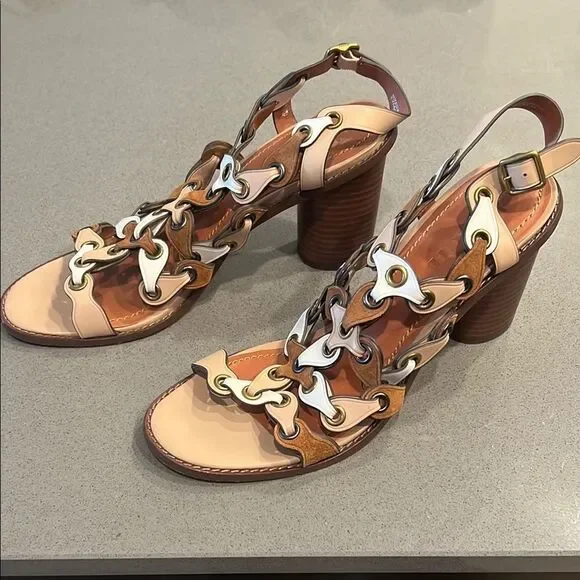 Coach Mid Heel Sandal Links, Size 10 - Picture 3 of 15
